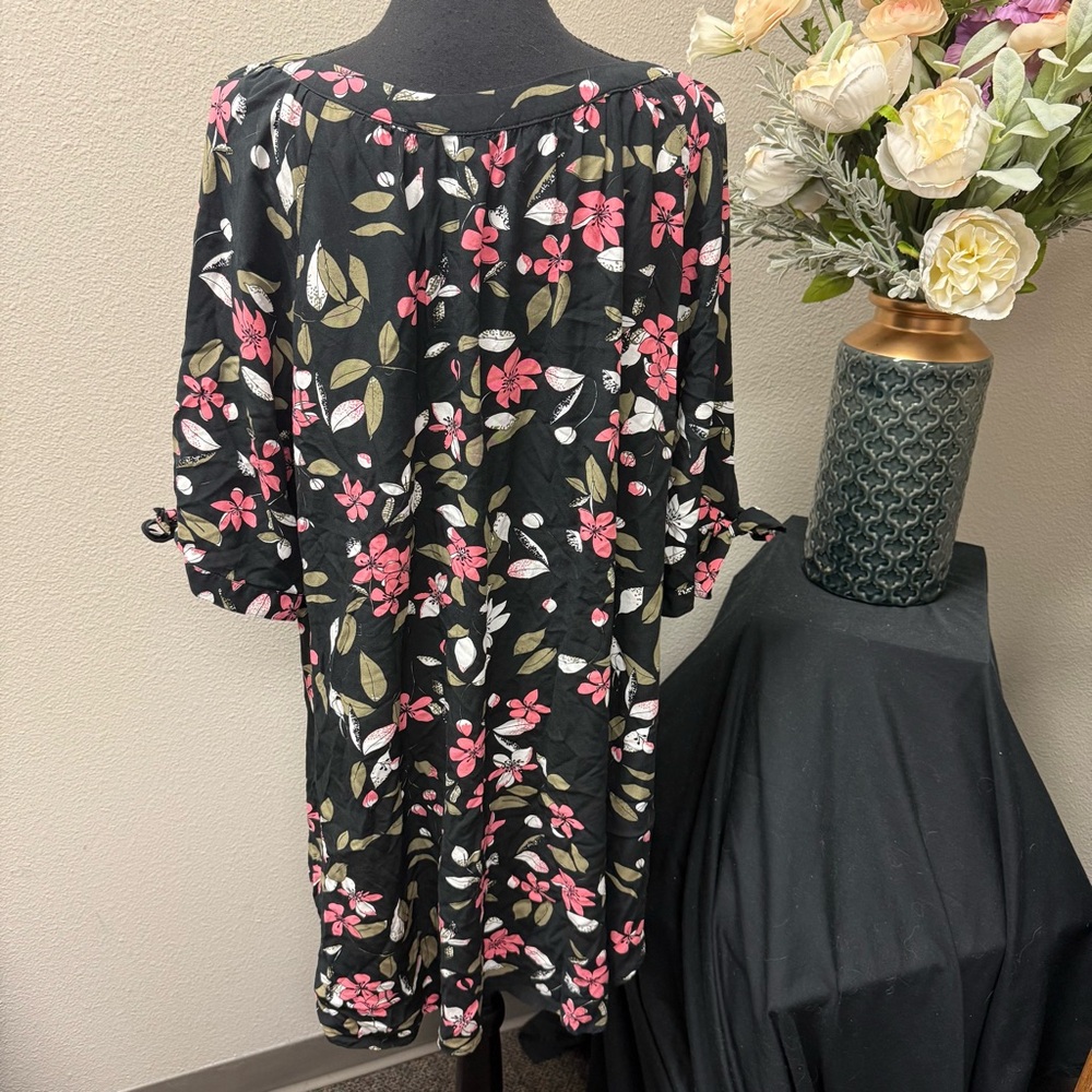 Ellos Black Floral Scoop Neck Shift Dress Plus Size 24 Casual Chic - Picture 4 of 9